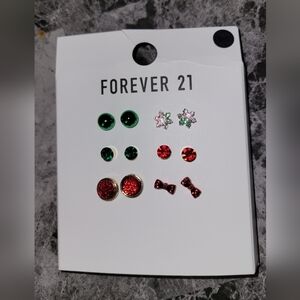 Forever 21 Multicolor Xmas Earring Set